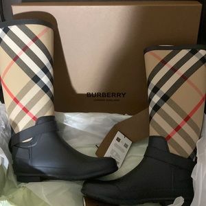 Burberry rain boots